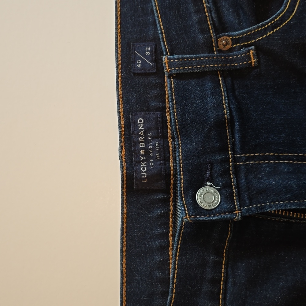 Lucky Brand Jeans, 40 X 32